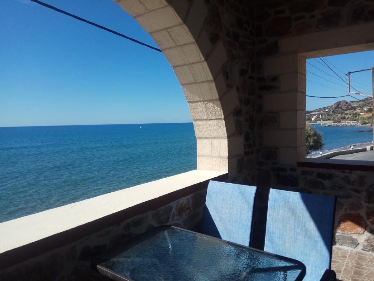 Zea Waves Apartments Kastri  Exterior foto