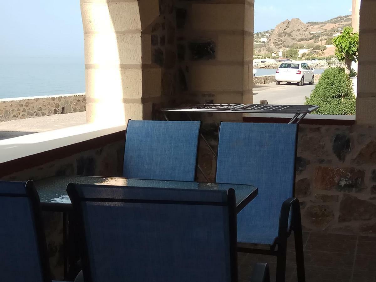 Zea Waves Apartments Kastri  Exterior foto